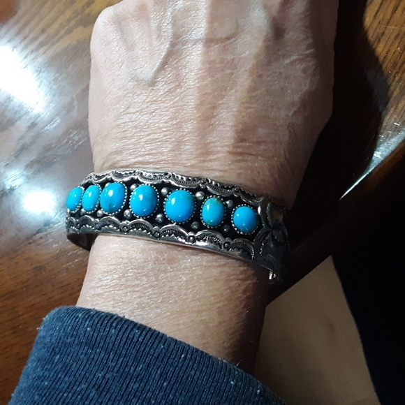 Sterling Silver/Turquoise Bracelet - Picture 2 of 8
